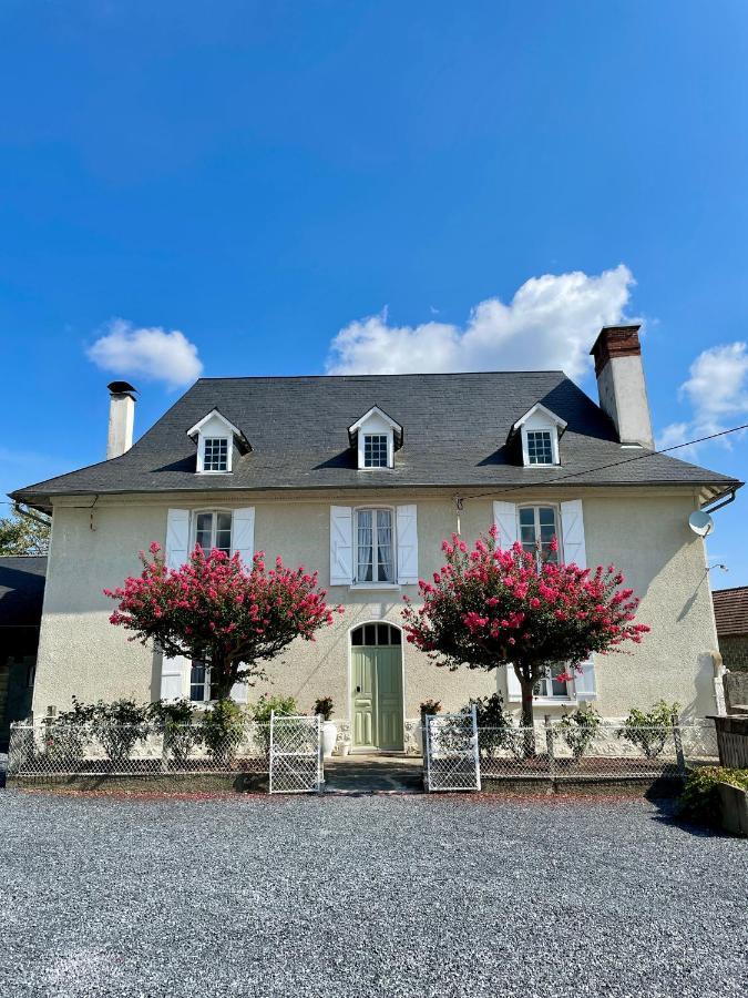 Maison De Maitre La Roseraie Avec Parc Arbore Bougarber Exterior photo